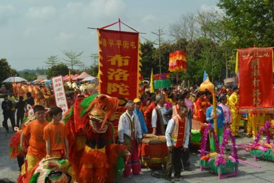 布洛陀（广西百色敢壮山民间文学）