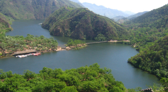 鳞龙山风景区