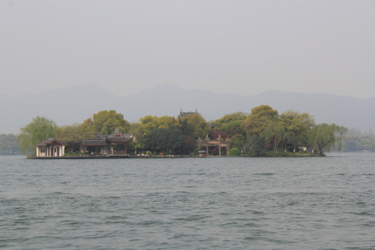 湖心岛（松花湖湖心岛）