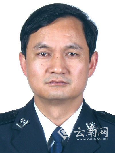 李刚（云南省警官学院党委书记）