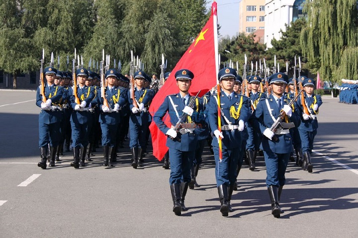 中国人民解放军空军航空大学到底是一个怎样的学校?毕业生待遇如何?