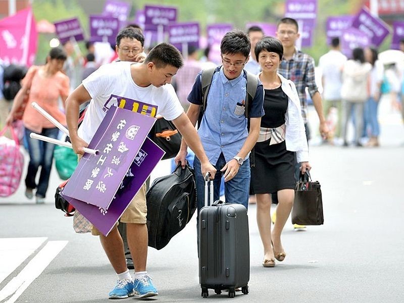 中国一年有多少大学生