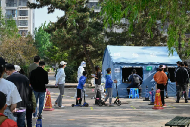 云南捐赠上海物资被转卖，街道致歉，如何避免此类事件的再次发生？