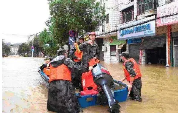 随县柳林镇暴雨洪灾致21人遇难，4人失联，目前搜救行动进行的如何了？