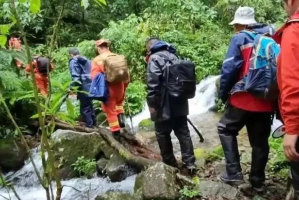 4名哀牢山遇难地质人员身份披露，均当过兵，高素质身体为何会出现意外？